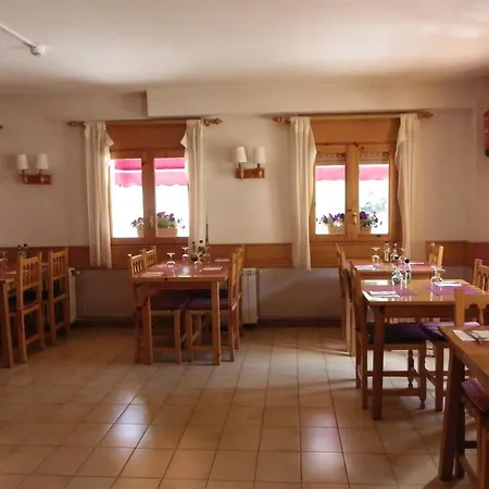 Гостевой дом Alt Pirineu 2*